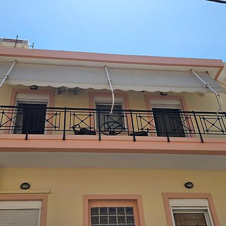 Eirini'S Apt Heraklion Exteriör bild