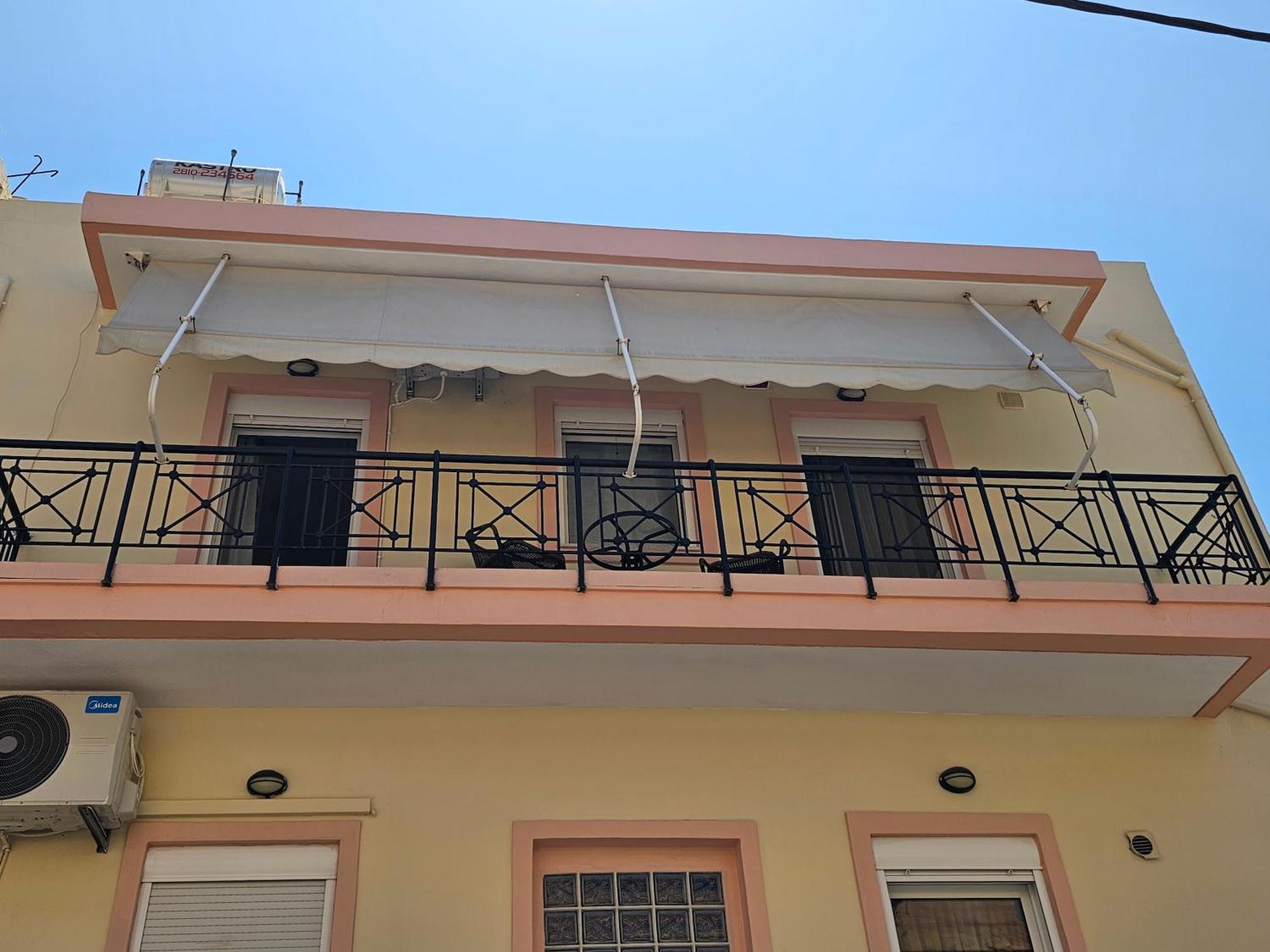 Eirini'S Apt Heraklion Exteriör bild